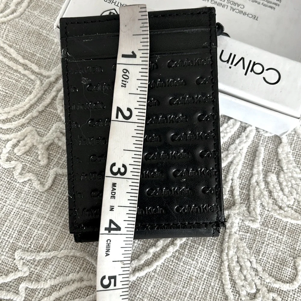 Calvin Klein NIB Logo Black Slim Bifold Card Holdee with RFID Protection